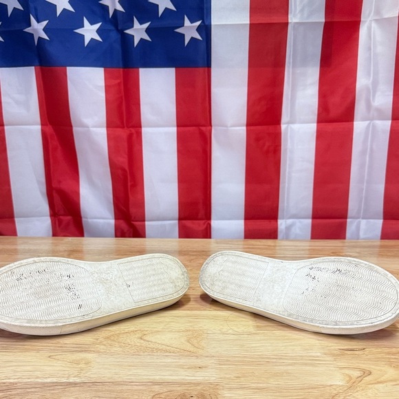 Caslon Women's Gray Slip-On Loafers - Picture 6 of 7